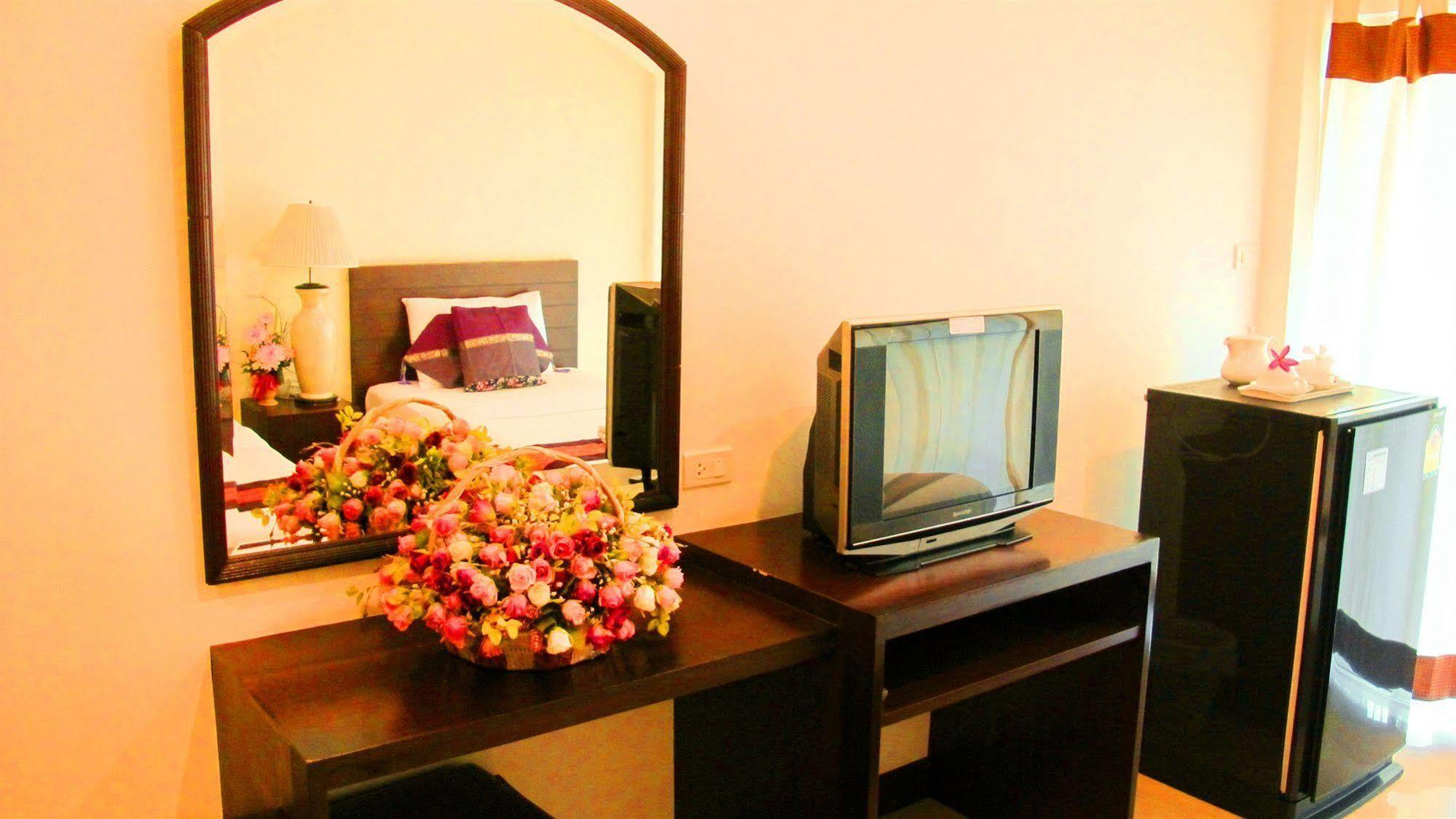 Suphan Lake Hometel Bangkok Værelse billede